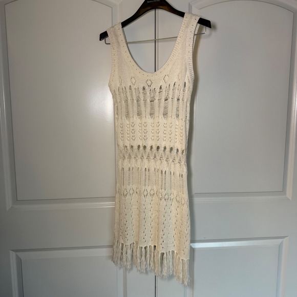 Anna & Ava Other - Anna & Ava Ivory Crochet Knit Fringe Hem Sleeveless Cover Up Dress SM